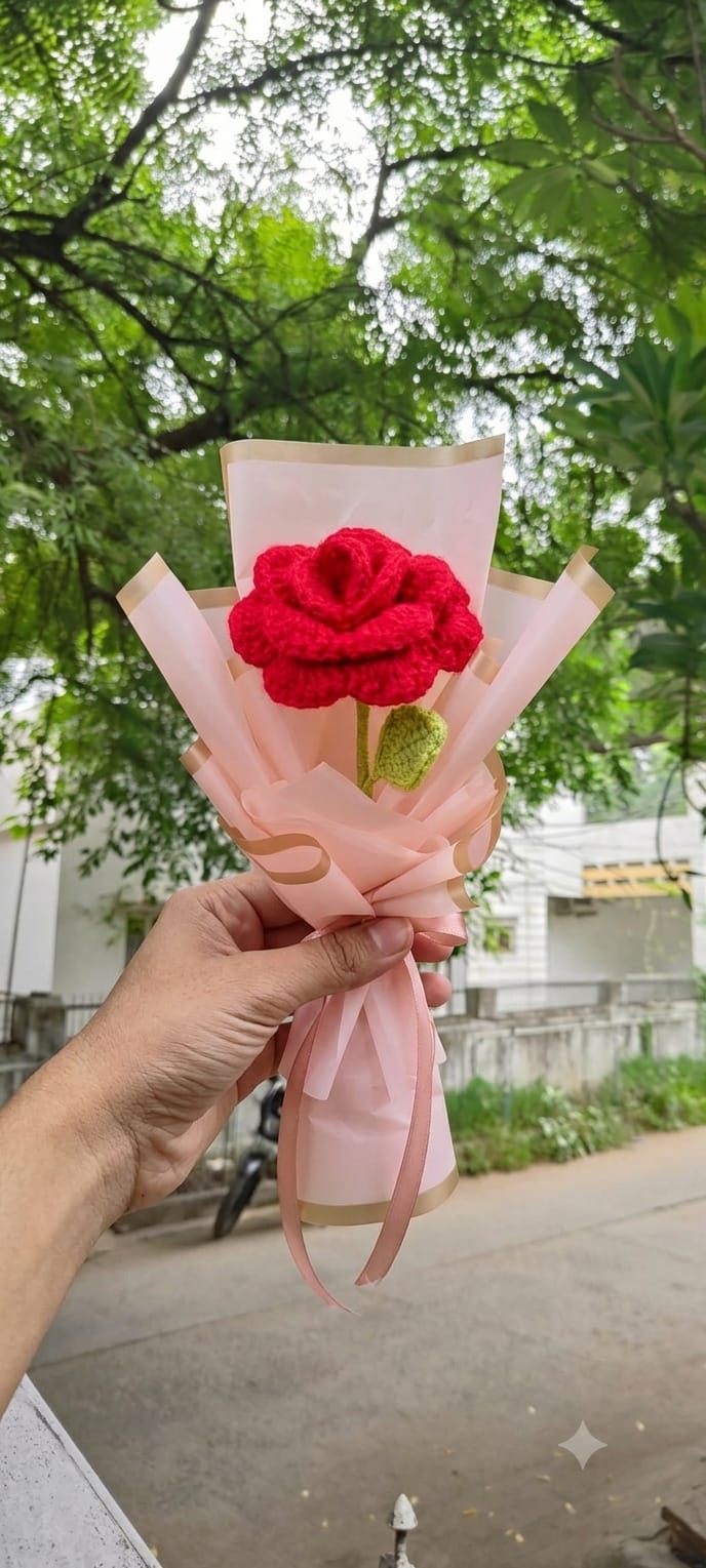 Red Rose Single-Stem Bouquet